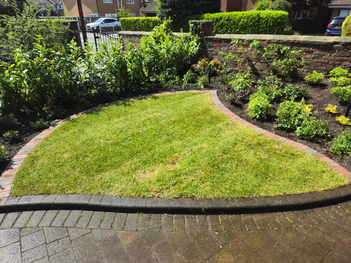 Small Garden Works Actual Landscapes 4