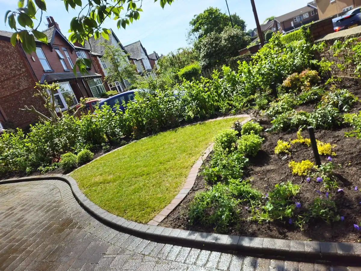 Small Garden Works Actual Landscapes 3