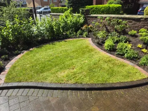Small Garden Works Actual Landscapes 4